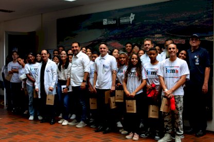 Porto do Itaqui recebe alunos do IEMA Tamancão